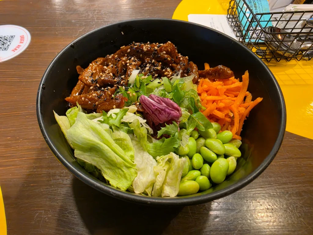 오슬로 공항 Asia Street Cooking에서 먹은 한국식 메뉴